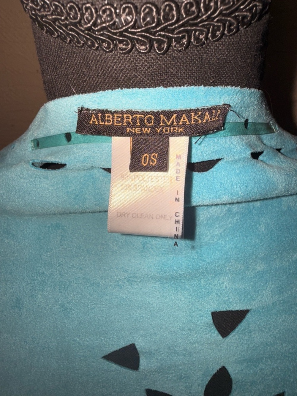 Alberto Makali Turquoise Cutout Fringe Shawl - Picture 7 of 7